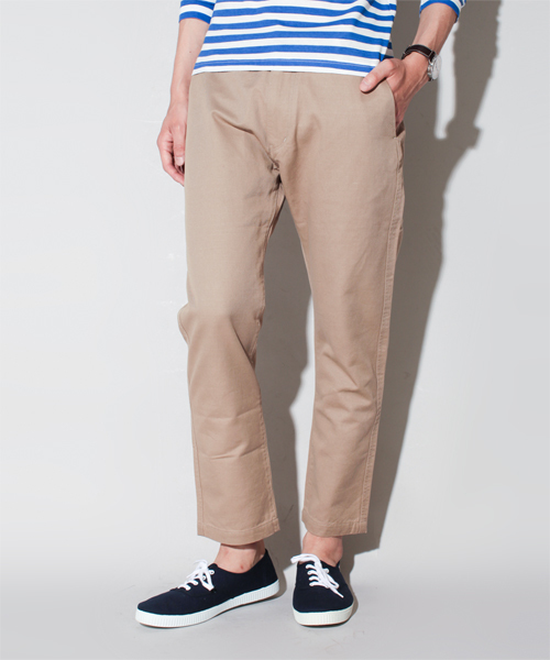 NANO universe（ナノユニバース）の「NUスラブチノクロップドボトム（チノパンツ・メンズ・ブラック/チャコール/ベージュ/ホワイト・SMALL/MEDIUM/LARGE/X-LARGE）」の12枚目の写真