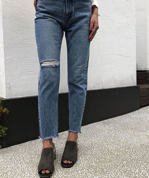 trunc88 人気完売デニム Semi Flared Denim / TRUNC 88（トランクエイティーエイト）の