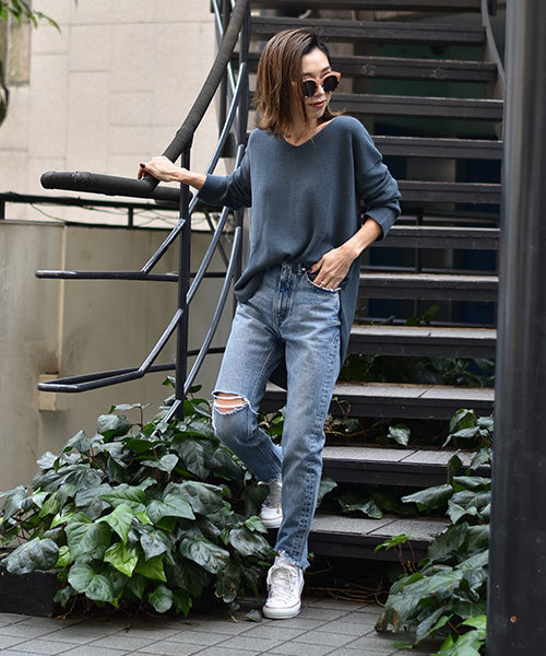 TRUNC（トランクエイティーエイト）の「Ripped Tapered Denim（デニムパンツ・レディース・ライトブルー・23inch/24inch/25inch）」の18枚目の写真