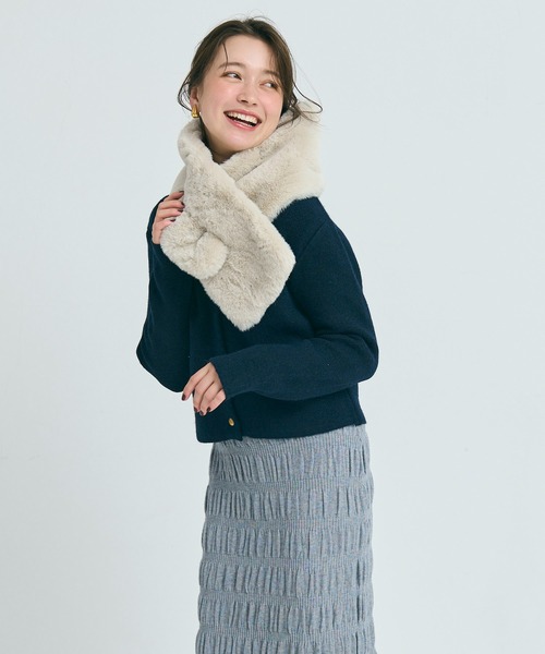 coca（coca）（コカ）の「＼新色追加／フェイクファーティペット【ワイドタイプ】（ストール/ショール・レディース・ブラック/ブラウン/ピンク/ライトベージュ/ベージュ/グレー/ライトグレー/グレー系その他/ブルー/ピンク系その他/チャコール/レオパード/B/ライトブルー/A/ダークブルー/ダークベージュ・ONE SIZE）」の19枚目の写真