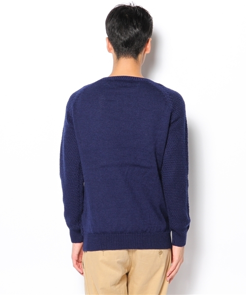 NANO universe（ナノユニバース）の「アランクルーネックニット（ニット/セーター・メンズ・オフホワイト/マスタード/トップグレー/ネイビー・44/46/48）」の7枚目の写真