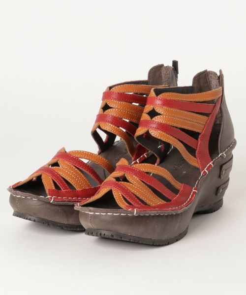 Hina Day Green（ヒナデイグリーン）の「カットワークデザインウェッジサンダル（サンダル・レディース・オレンジ系その他/ブルー系その他/キャメル/ブラック/グレー系その他・L/M/LL/3L/S）」の5枚目の写真