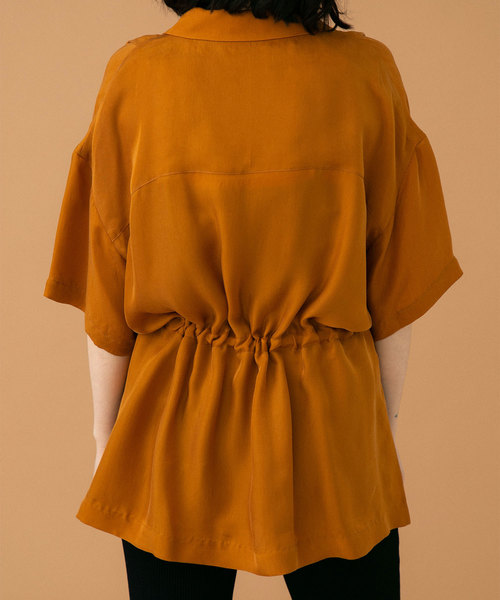 UNITED TOKYO（ユナイテッドトウキョウ）の「ブラウジング開襟シャツ（シャツ/ブラウス・レディース・ブラック/ベージュ/オレンジ・1）」の17枚目の写真