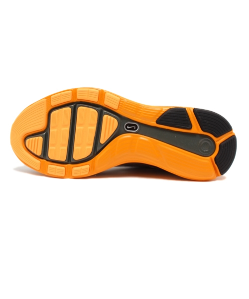 SHIPS(シップス)の「NIKE: 『LUNAR GLIDE +5』(スニーカー・メンズ・チャコールグレー・9/9.5/8.5/11/10.5/10/8)」の9枚目の写真