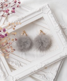 WEGO/ファーポンポンイヤリング