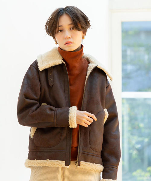 coen(コーエン)の「フェイクムートンB-3ジャケット(ブルゾン/ボアジャケット)(ブルゾン・レディース・ダークブラウン・FREE)」の4枚目の写真