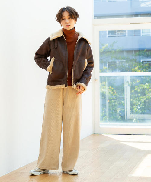 coen(コーエン)の「フェイクムートンB-3ジャケット(ブルゾン/ボアジャケット)(ブルゾン・レディース・ダークブラウン・FREE)」の13枚目の写真