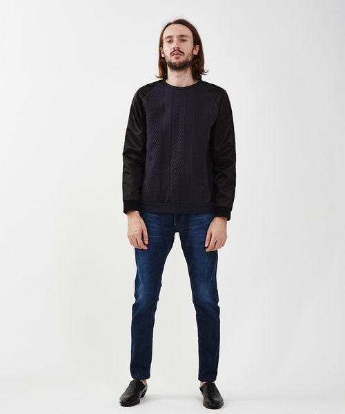 5351 POUR LES HOMMES(ゴーサンゴーイチプールオム)の「ケーブルジャガード異素材プルオーバー(Tシャツ/カットソー・メンズ・ブラック/ネイビー・46/48/50)」の3枚目の写真
