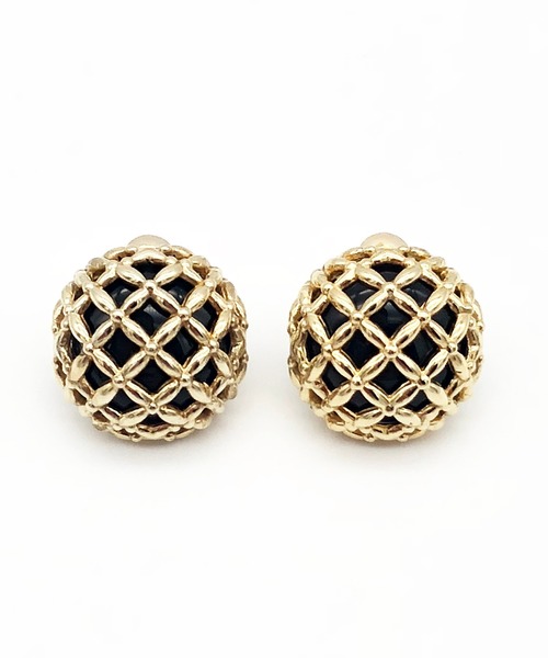 ATELIER COVA(アトリエコバ)の「シルバー925 アンティークボタン風ピアス(ピアス(両耳用)・レディース・ブラック・FREE)」の9枚目の写真