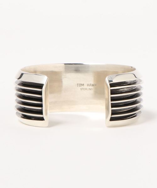 早い者勝ち！トムホーク TOM HAWK 6ライン バングル ナバホ Tom Hawk/トム・ホーク」 6ライン NAVAJO/ナバホ INDIAN JEWELRY