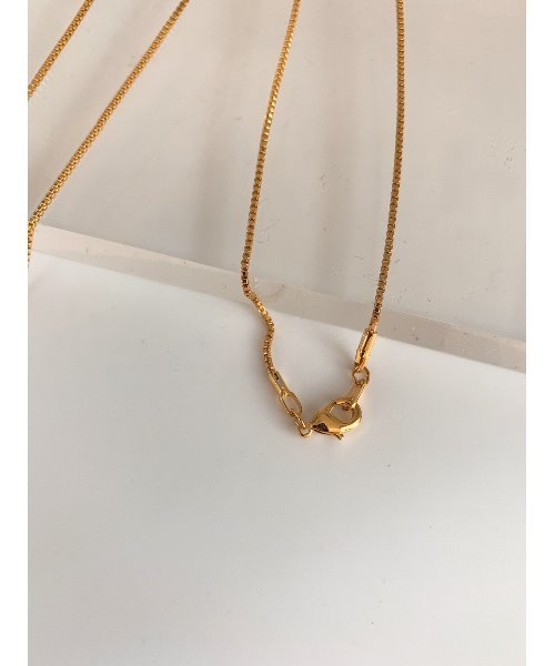 mou（モウ）の「デコボコロングネックレス（ネックレス・レディース・ゴールド・FREE）」の7枚目の写真