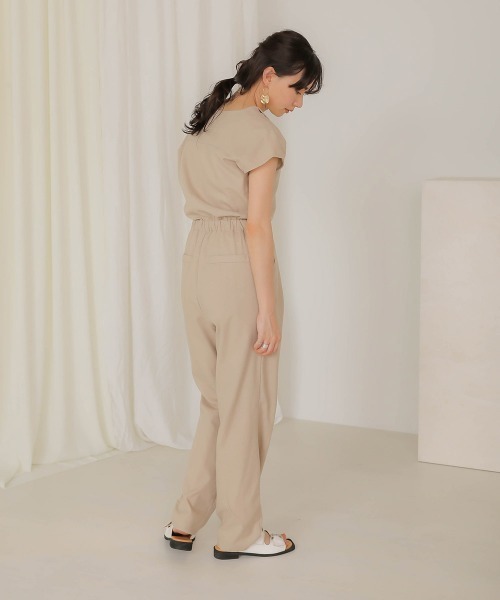 Bab(バブ)の「【WEB限定】スタイルアップジャンプスーツ(つなぎ/オールインワン・レディース・ブラック/ベージュ・38)」の19枚目の写真