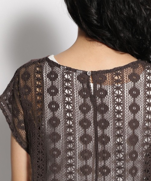 niko and...(ニコアンド)の「クロシェレースベスト(ベスト・レディース・ブラック/ブラウン/アイボリー・FREE)」の11枚目の写真