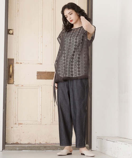 niko and...(ニコアンド)の「クロシェレースベスト(ベスト・レディース・ブラック/ブラウン/アイボリー・FREE)」の20枚目の写真