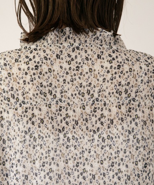 LOWRYS FARM（ローリーズファーム）の「ヴィンテージフラワーＢＬ　892999（シャツ/ブラウス・レディース・ホワイト/ブラック/グリーン・FREE）」の19枚目の写真