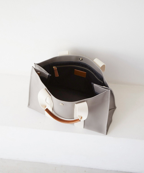 Breath TOPKAPI（ブレストプカピ）の「オリジナルPVC A4 トートバッグ RHOMBUS ランバス（トートバッグ・レディース・グレー/クリーム/ホワイト/ベージュ・FREE）」の16枚目の写真