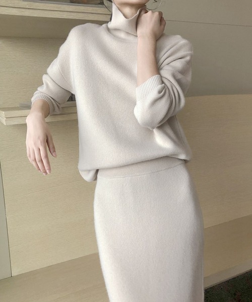 ニット×スカートセットアップ