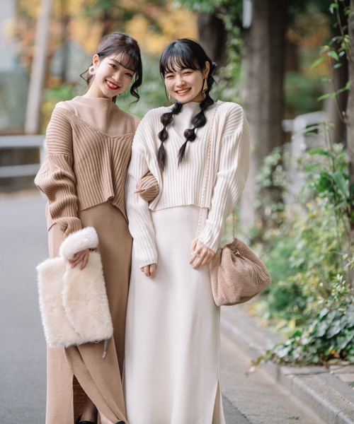 Mysa&Liina（ミーサリーナ）の「セットアップニットワンピース（ワンピース・レディース・ベージュ/オフホワイト/ラベンダー/キャメル・M）」の5枚目の写真