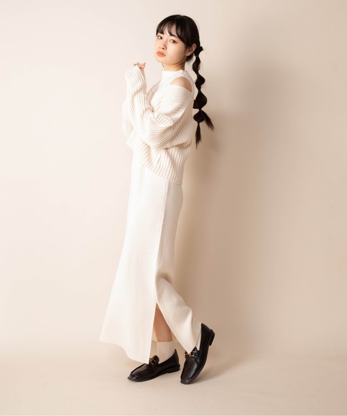 Mysa&Liina（ミーサリーナ）の「セットアップニットワンピース（ワンピース・レディース・ベージュ/オフホワイト/ラベンダー/キャメル・M）」の11枚目の写真