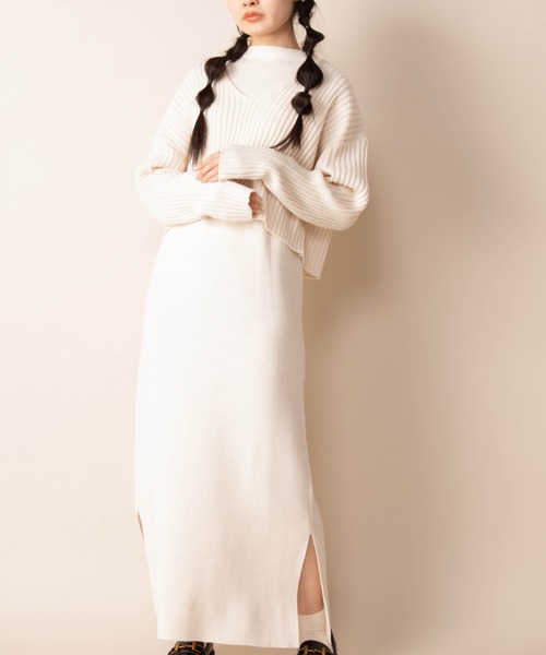 Mysa&Liina（ミーサリーナ）の「セットアップニットワンピース（ワンピース・レディース・ベージュ/オフホワイト/ラベンダー/キャメル・M）」の14枚目の写真