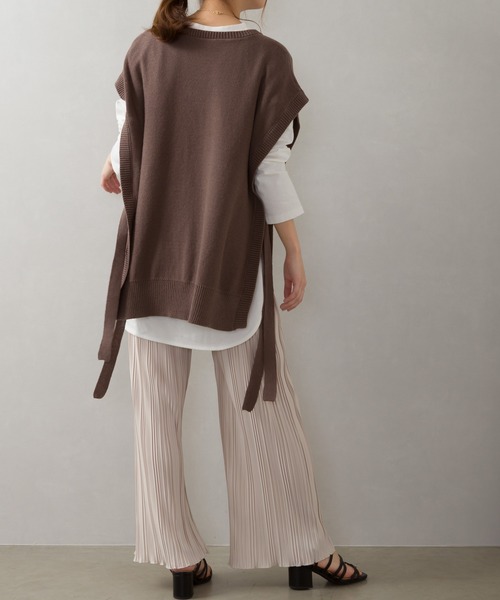 SpRay（スプレイ）の「サイドリボンニットベスト（ベスト・レディース・ブルー/ブラック/モカ/チャコールグレー/グレイッシュベージュ・FREE）」の20枚目の写真