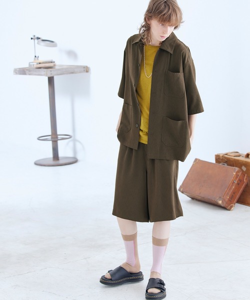 ENDER PRODUCTS（エンダープロダクツ）の「◆上下セット◆ビッグシルエット ブライトポプリン S/Sワークシャツセットアップ/ビッグシルエット ワイドワークシャツ/タックワイド ショートパンツ セットアップ【ENDER PRODUCTS/エンダープロダクツ】（セットアップ・メンズ・ブラック/ブラウン/グレイッシュベージュ/ライラック/キナリ/グレイッシュブルー・M/L）」の16枚目の写真