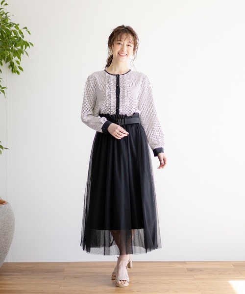 White Collection(ホワイトコレクション)の「【2021SS新作】チュール重ねボリュームスカート(スカート・レディース・アイボリー/ブラック/ライトベージュ・FREE)」の5枚目の写真