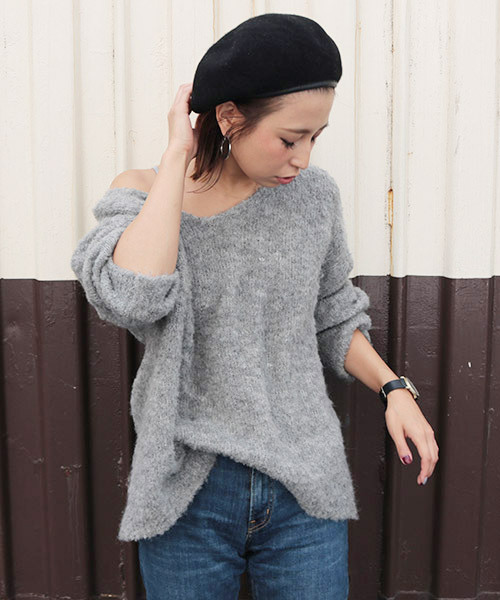 Ungrid（アングリッド）の「Vネックニット（ニット/セーター・レディース・ベージュ・FREE）」の5枚目の写真