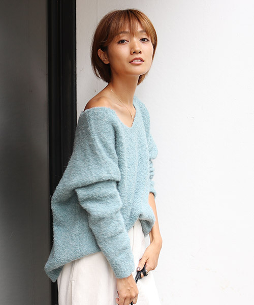 Ungrid（アングリッド）の「Vネックニット（ニット/セーター・レディース・ベージュ・FREE）」の7枚目の写真