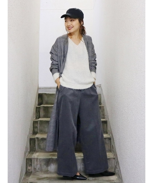 Ungrid（アングリッド）の「Vネックニット（ニット/セーター・レディース・ベージュ・FREE）」の11枚目の写真