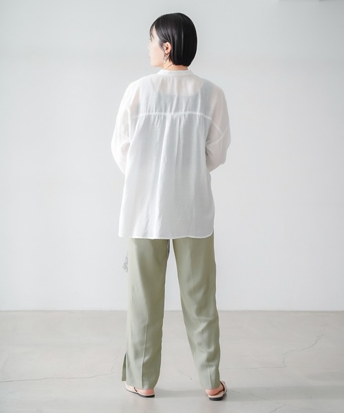 PAGEBOY（ページボーイ）の「シアーBIGシャツロングスリーブ（シャツ/ブラウス・レディース・オフホワイト/ブラック/オリーブ/グレイッシュベージュ・FREE）」の16枚目の写真