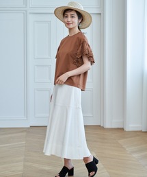 ANAYI モクロディ 刺繍 ソデフリル プルオーバー 38 黒 ANAYI（アナイ）の「モクロディシシュウソデフリル プルオーバー