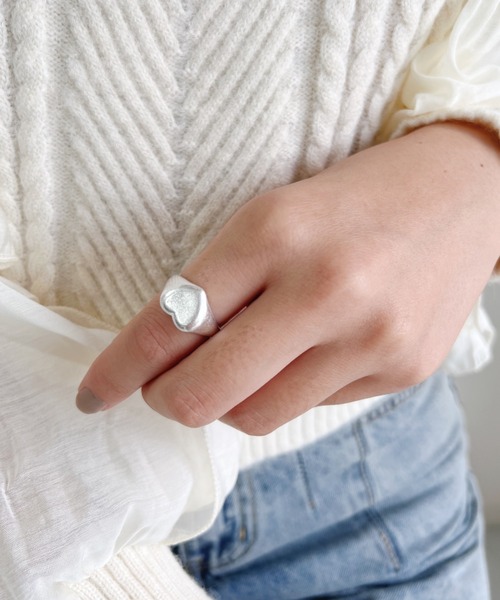 iso（イソ）の「マットメタルハートリング（リング・レディース・シルバー/ゴールド・FREE）」の17枚目の写真