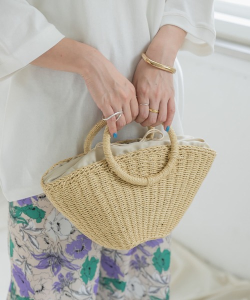 ITEMS URBANRESEARCH（アイテムズ アーバンリサーチ）の「ペーパーカゴバッグ（ショルダーバッグ・レディース・ナチュラル/ブラウン・-）」の5枚目の写真