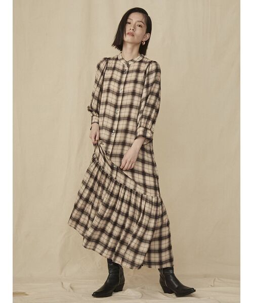 COTORICA（コトリカ）の「【THE DAYZ TOKYO】裾ギャザーボリュームチェックワンピース（ワンピース・レディース・ブラック/ベージュ・SMALL/MEDIUM）」の7枚目の写真