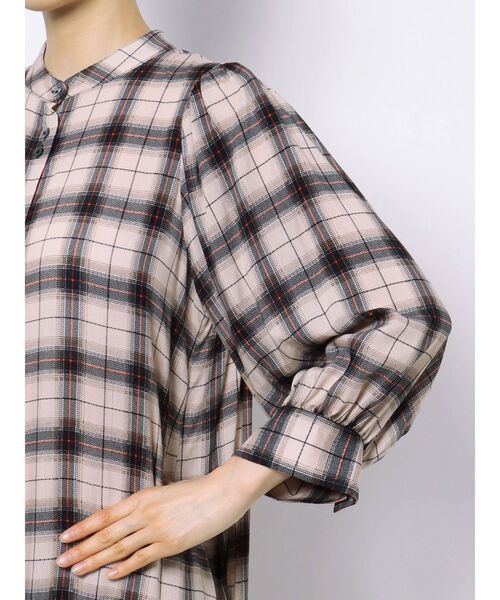 COTORICA（コトリカ）の「【THE DAYZ TOKYO】裾ギャザーボリュームチェックワンピース（ワンピース・レディース・ブラック/ベージュ・SMALL/MEDIUM）」の20枚目の写真