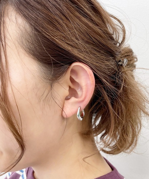 デザインフープピアス ピアス 両耳用 Kutir クティール のファッション