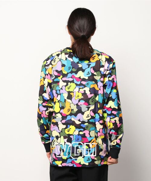 A BATHING APE（アベイシングエイプ）の「MULTI CAMO SHARK WIDE L/S TEE M（Tシャツ/カットソー・メンズ・ホワイト/ブラック・MEDIUM/LARGE/X-LARGE/XX-LARGE/SMALL）」の3枚目の写真