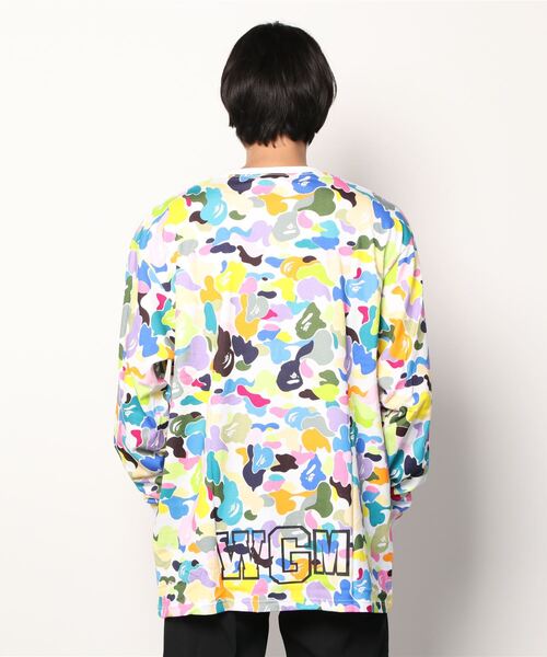 A BATHING APE（アベイシングエイプ）の「MULTI CAMO SHARK WIDE L/S TEE M（Tシャツ/カットソー・メンズ・ホワイト/ブラック・MEDIUM/LARGE/X-LARGE/XX-LARGE/SMALL）」の5枚目の写真