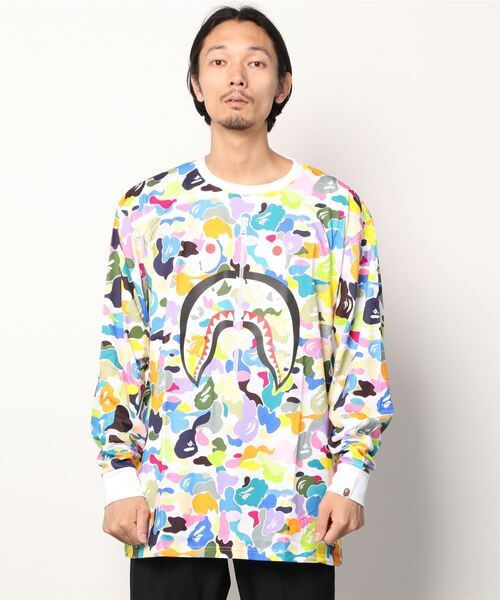 A BATHING APE（アベイシングエイプ）の「MULTI CAMO SHARK WIDE L/S TEE M（Tシャツ/カットソー・メンズ・ホワイト/ブラック・MEDIUM/LARGE/X-LARGE/XX-LARGE/SMALL）」の6枚目の写真