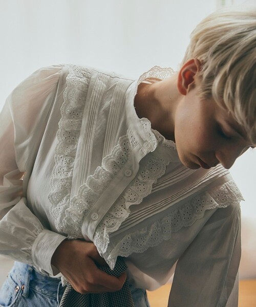 FREAK'S STORE（フリークスストア）の「レーススタンドカラーブラウス（シャツ/ブラウス・レディース・ホワイト/ブラック/サックスブルー・ﾌﾘ-）」の13枚目の写真