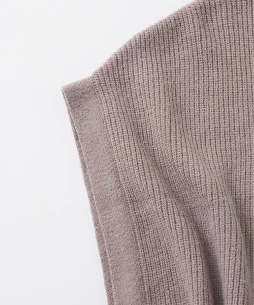 Libra Cue（リブラ キュー）の「サイドリボンニットベスト（ニット/セーター・レディース・ブラック/アイボリー/グレイッシュベージュ・FREE）」の5枚目の写真