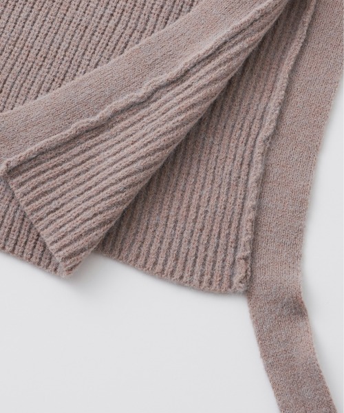 Libra Cue（リブラ キュー）の「サイドリボンニットベスト（ニット/セーター・レディース・ブラック/アイボリー/グレイッシュベージュ・FREE）」の7枚目の写真