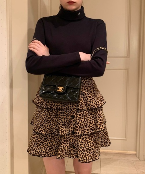 epine(エピヌ)の「e embroidery cotton high neck(Tシャツ/カットソー・レディース・ホワイト/ブラック・FREE)」の14枚目の写真