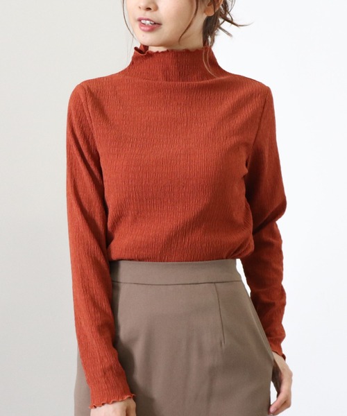 archives(アルシーヴ)の「カットシャーリングハイネックプルオーバー(Tシャツ/カットソー・レディース・ブラック/アイボリー/オレンジ/マスタード・MEDIUM)」の4枚目の写真