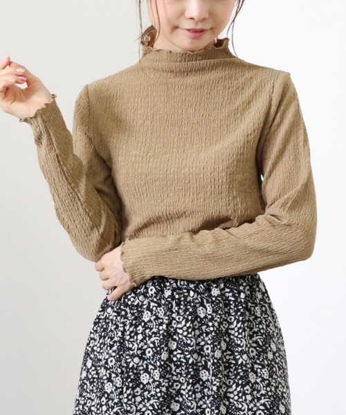 archives(アルシーヴ)の「カットシャーリングハイネックプルオーバー(Tシャツ/カットソー・レディース・ブラック/アイボリー/オレンジ/マスタード・MEDIUM)」の1枚目の写真