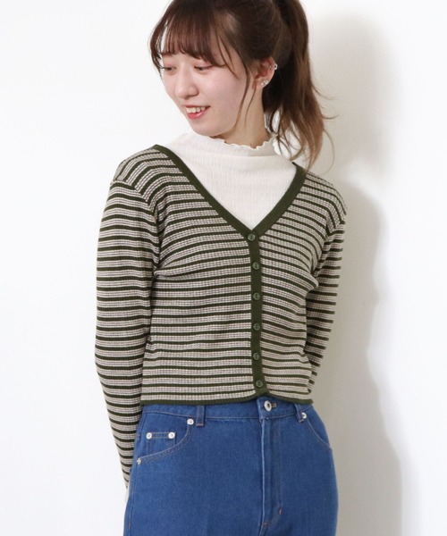 archives(アルシーヴ)の「カットシャーリングハイネックプルオーバー(Tシャツ/カットソー・レディース・ブラック/アイボリー/オレンジ/マスタード・MEDIUM)」の19枚目の写真