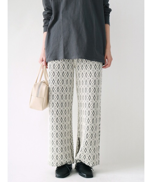 Lugnoncure（ルノンキュール）の「幾何柄ジャカードイージーパンツ（その他パンツ・レディース・グレー/ブラック/オフホワイト・ﾌﾘ-）」の2枚目の写真
