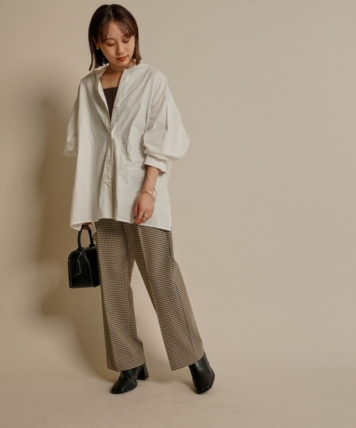 mline（エムライン）の「［mline］WEB限定 チェックタックパンツ（スラックス・レディース・ベージュ/ブラウン・1/2）」の13枚目の写真