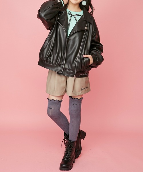 JENNI love（ジェニィラブ）の「フェイクレザーライダース（ライダースジャケット・キッズ・ブラック/オフホワイト・150cm/140cm/160cm/130cm）」の17枚目の写真